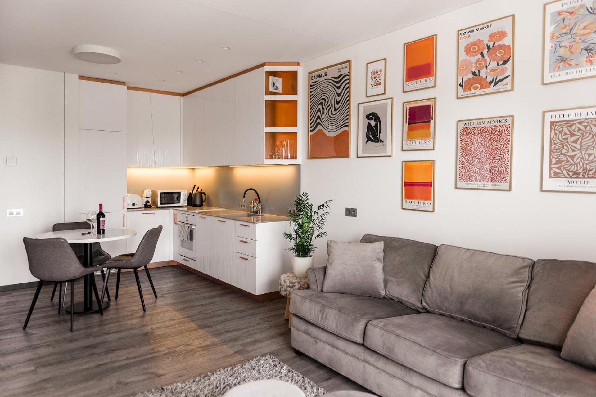 Bright Kaunas Apartment With Castle View Exterior foto